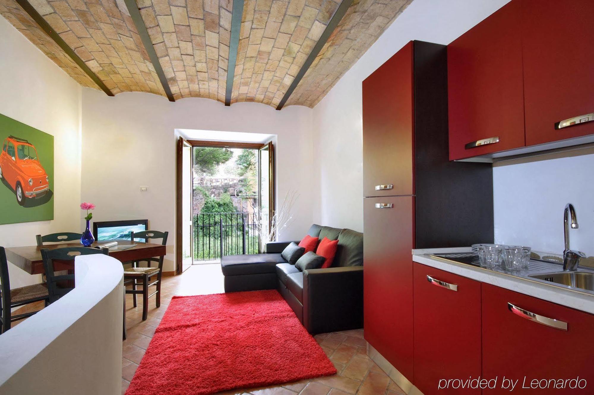 Borgo Papareschi Aparthotel Rome Room photo